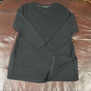 St. John basics pre-owned siZe S